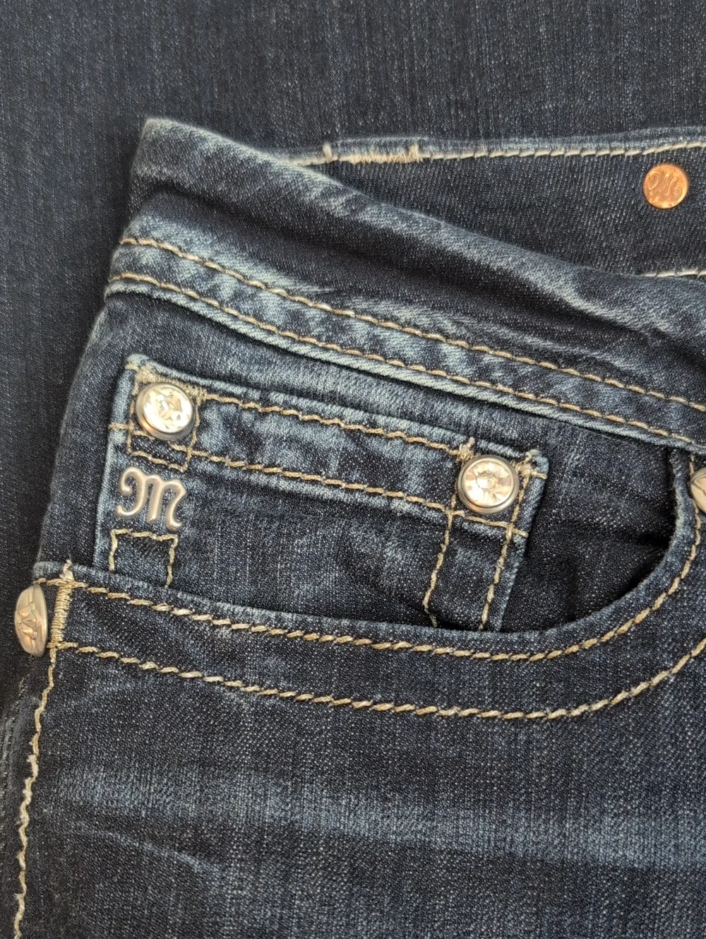 Miss Me Jeans Women’s 34 Easy Straight Dark Wash Rhinestone Embellished Stretch